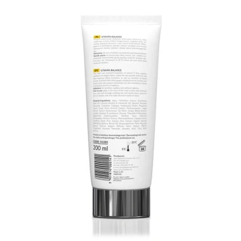 APIS VITAMIN BALANCE Maska z witaminą C i białymi winogronami / 200 ml Data 09/2026
